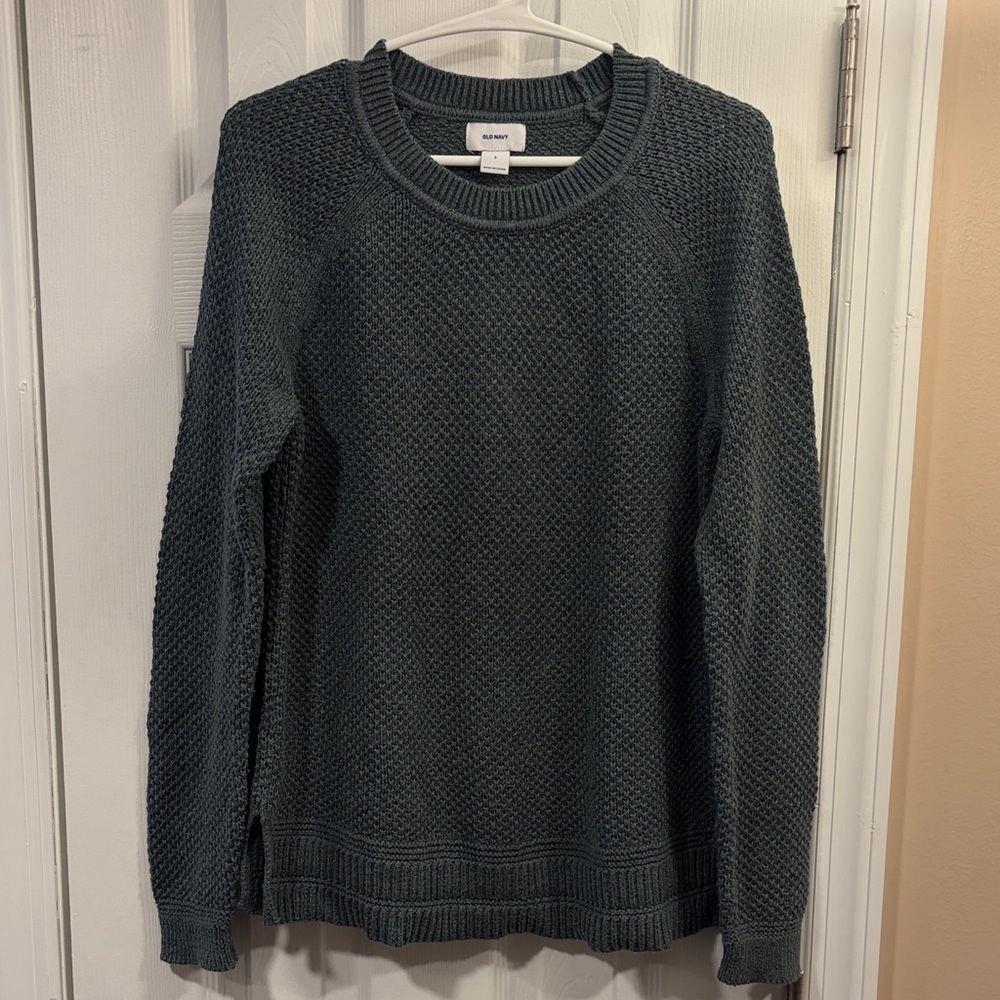 Old Navy Olive Knit Pullover